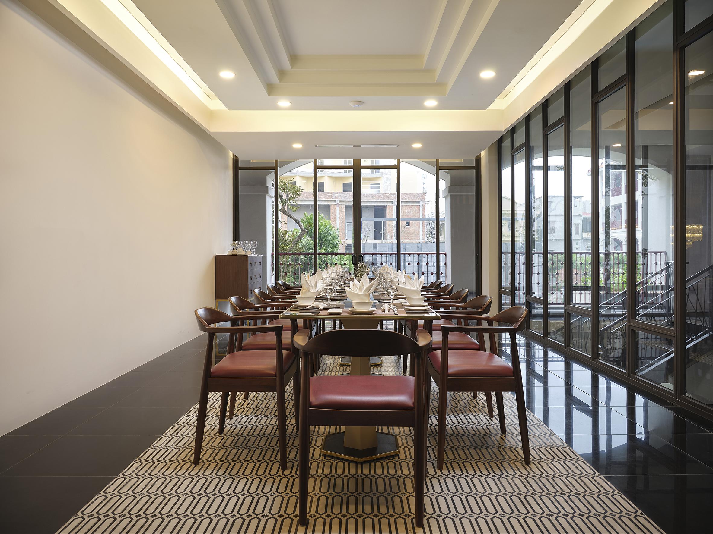 Senna Hue Hotel Esterno foto The interior of the restaurant